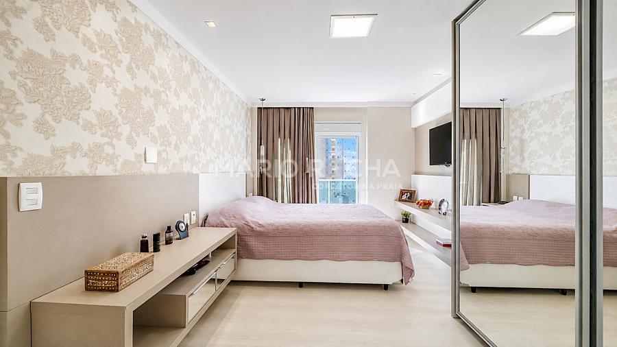 Apartamento � venda em Balne�rio Cambori�, mobiliado, no edif�cio Le Majestic 19