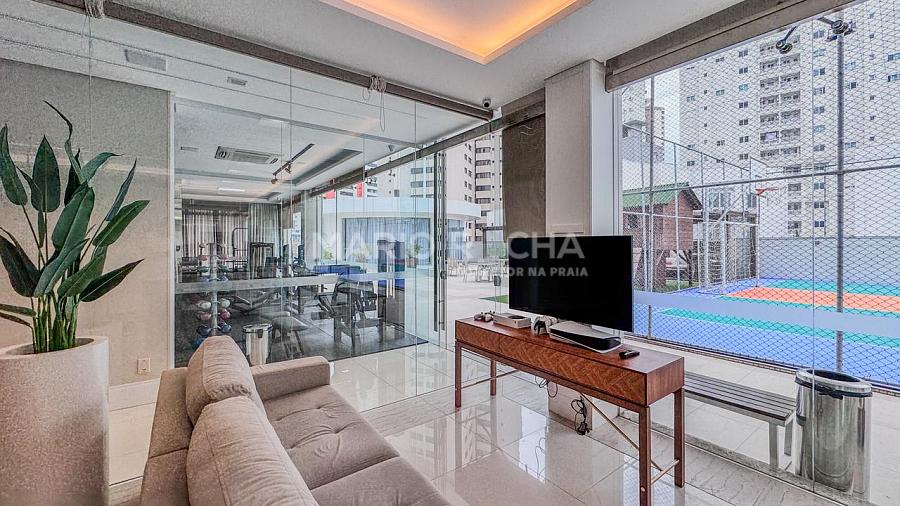 Apartamento � venda em Balne�rio Cambori�, mobiliado, no edif�cio Le Majestic 33