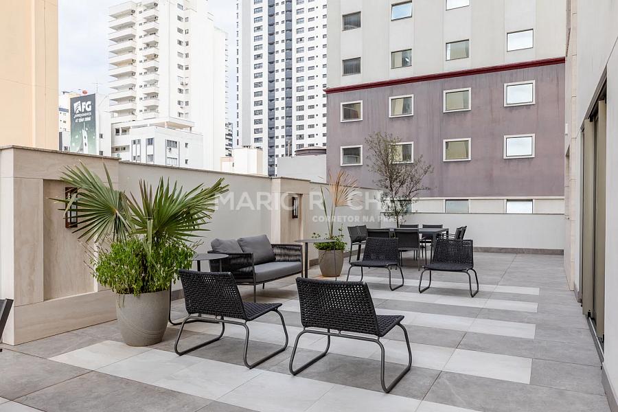 Cobertura duplex finamente mobiliada à venda em Balneário Camboriú, no edifício Charmant — foto 20