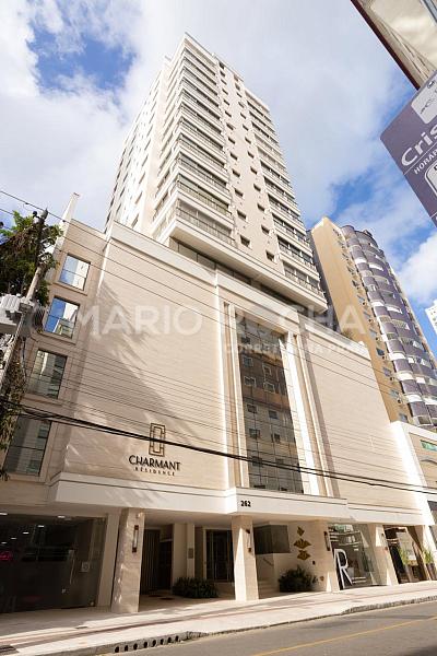 Cobertura duplex finamente mobiliada à venda em Balneário Camboriú, no edifício Charmant — foto 37