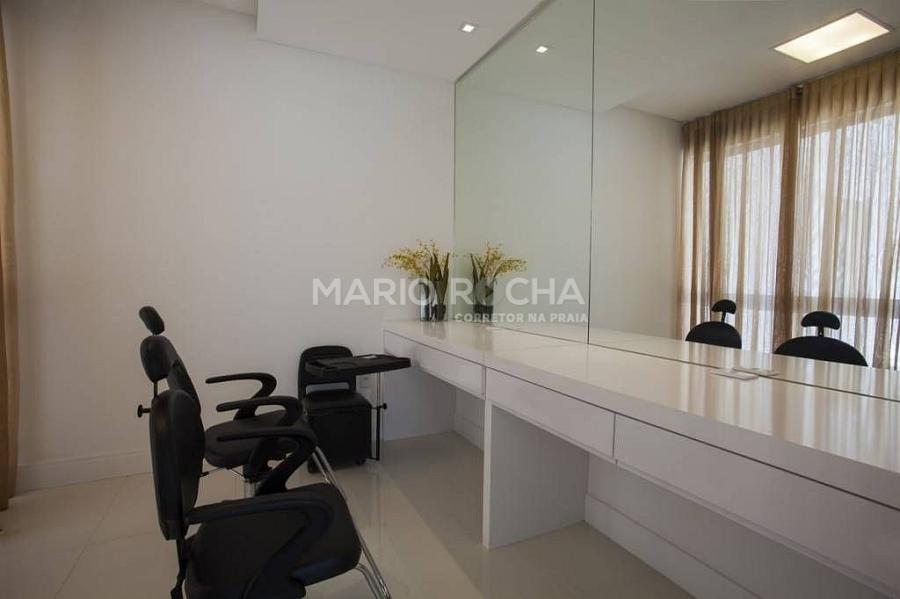 Apartamento � venda no edif�cio Villa di Mare em Balne�rio Cambori� 31