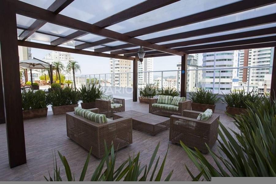 Apartamento � venda no edif�cio Villa di Mare em Balne�rio Cambori� 34