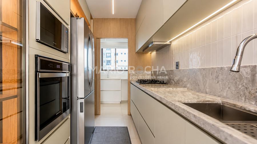 Apartamento � venda no edif�cio Merithamon em Balne�rio Cambori� 3