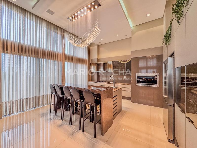 Apartamento � venda no edif�cio Merithamon em Balne�rio Cambori� 21