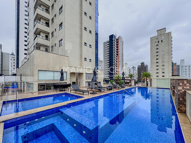Apartamento � venda no edif�cio Merithamon em Balne�rio Cambori� 53