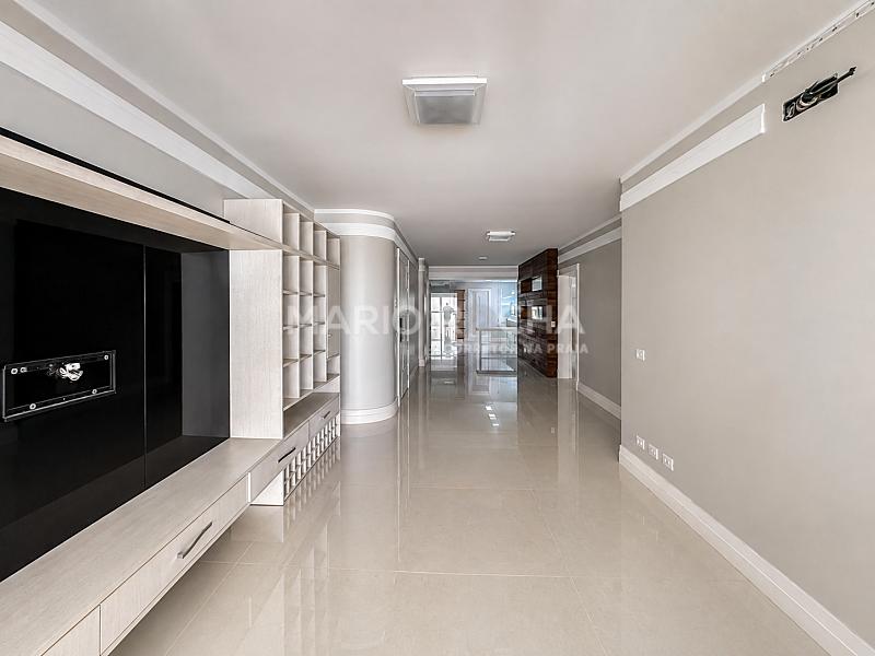 Apartamento � venda no edif�cio Le Classic em Balne�rio Cambori� 24