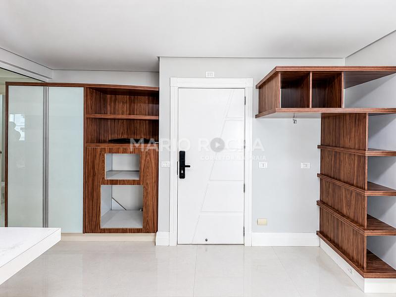 Apartamento � venda no edif�cio Le Classic em Balne�rio Cambori� 30