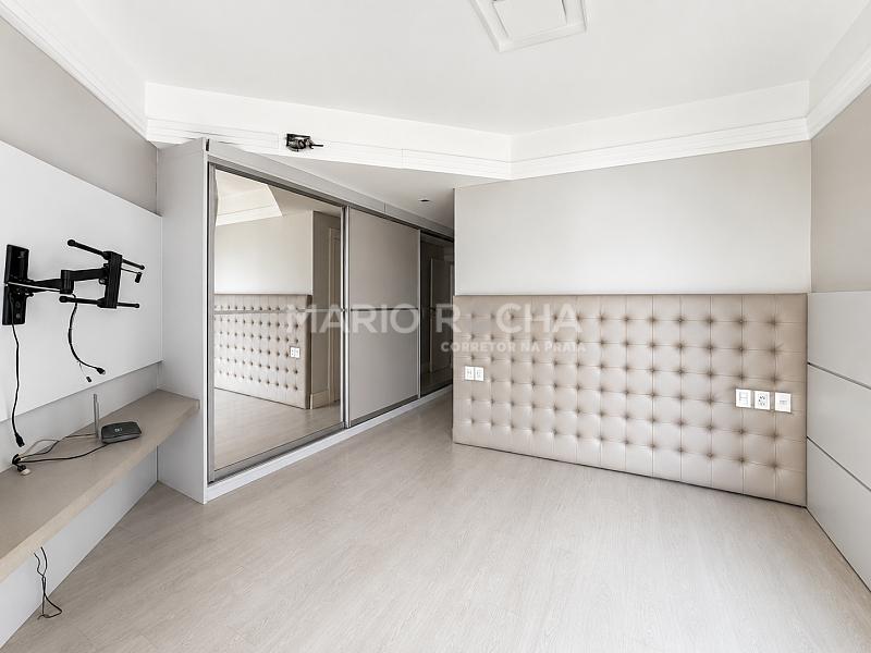 Apartamento � venda no edif�cio Le Classic em Balne�rio Cambori� 51