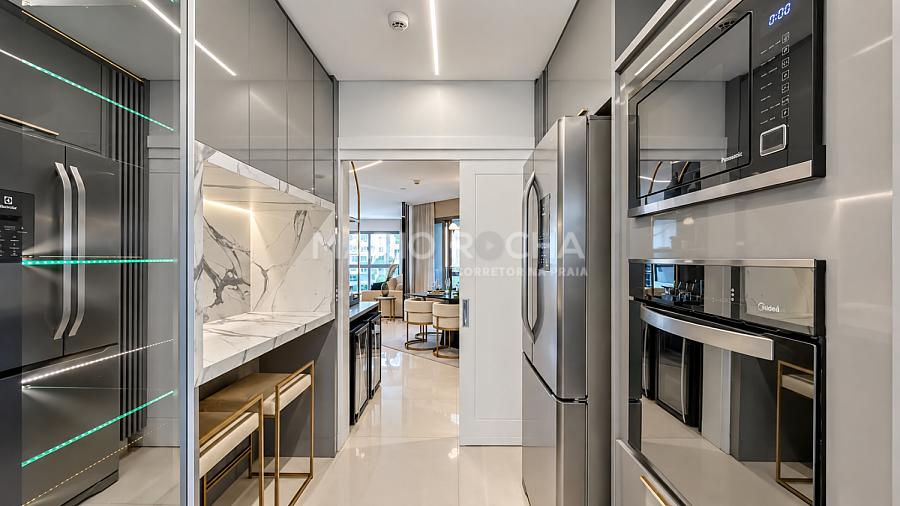 Apartamento � venda no edif�cio New York em Balne�rio Cambori� 13