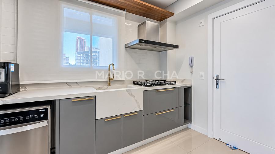 Apartamento � venda no edif�cio New York em Balne�rio Cambori� 17