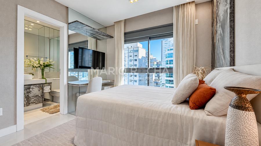 Apartamento � venda no edif�cio New York em Balne�rio Cambori� 26
