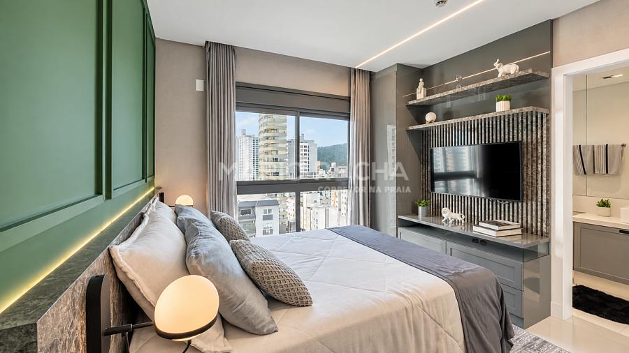 Apartamento � venda no edif�cio New York em Balne�rio Cambori� 28