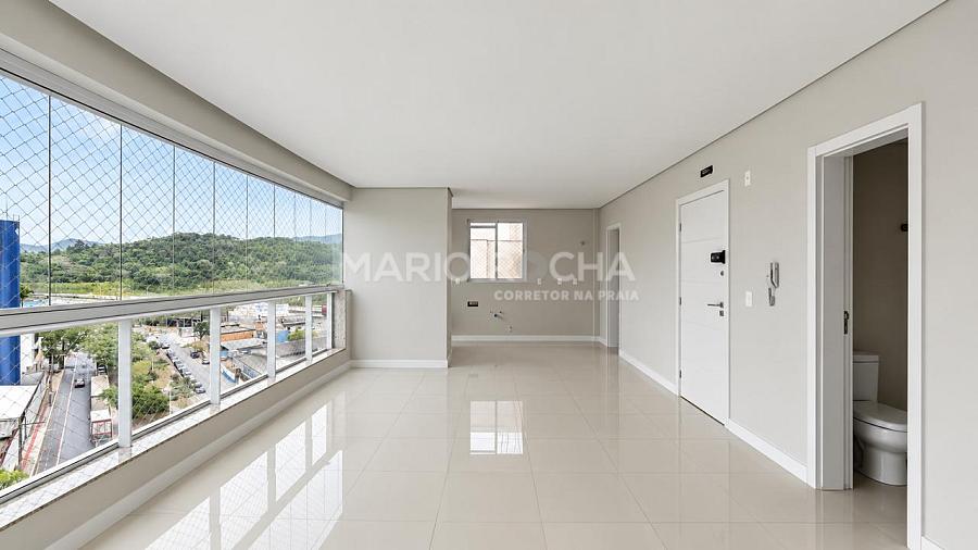 Apartamento � venda no edif�cio Costa Splendida em Balne�rio Cambori� 3