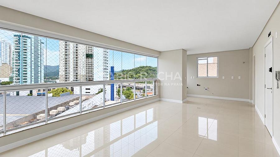 Apartamento � venda no edif�cio Costa Splendida em Balne�rio Cambori� 5
