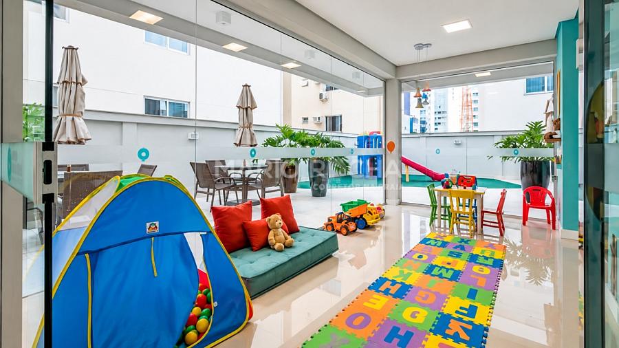 Apartamento � venda no edif�cio Costa Splendida em Balne�rio Cambori� 19