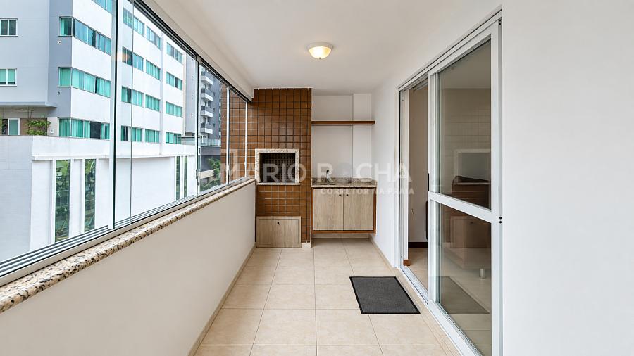 Apartamento � venda no edif�cio Bella Sintra em Balne�rio Cambori� 1