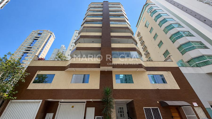 Apartamento � venda no edif�cio Bella Sintra em Balne�rio Cambori� 16