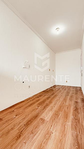 Apartamento com 2 quartos à venda, 71m², 1 banheiro, 1 garagem - Barreiros - São José — foto 8