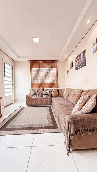 Casa com 3 dormit�rios na Serraria 1