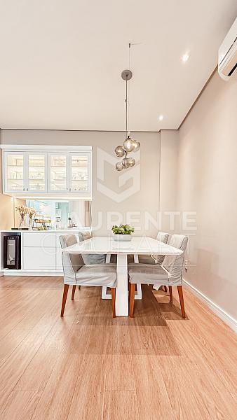 Apartamento com 3 dormit�rios no Abra�o 1