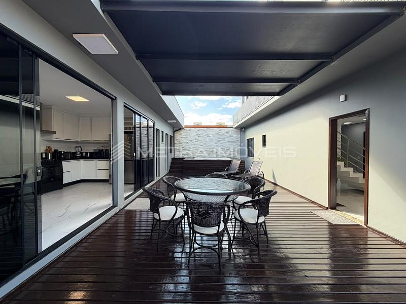 Casa � venda no Itacolomi com 4 quartos 6