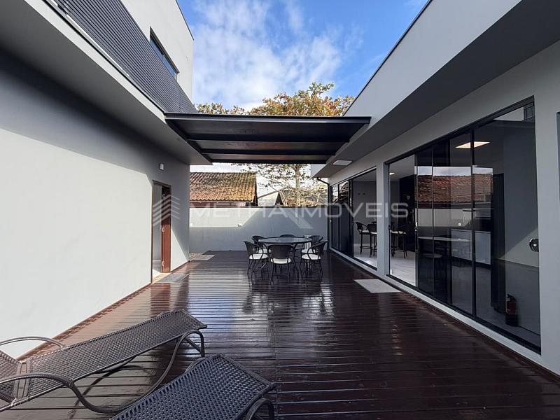 Casa � venda no Itacolomi com 4 quartos 9