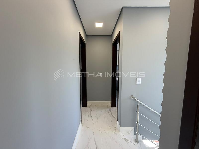 Casa � venda no Itacolomi com 4 quartos 24
