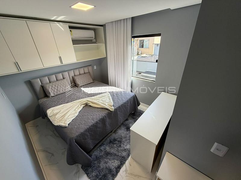 Casa � venda no Itacolomi com 4 quartos 35