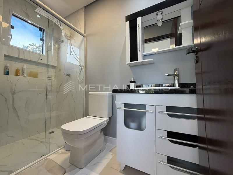 Casa � venda no Itacolomi com 4 quartos 34