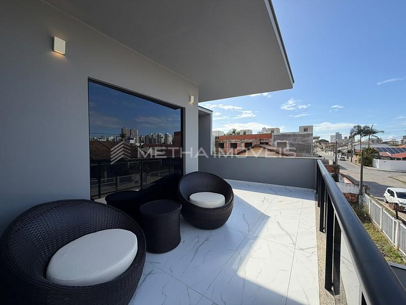 Casa � venda no Itacolomi com 4 quartos 30