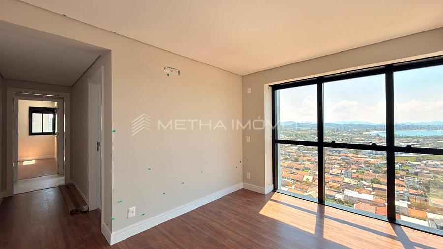 Apartamento � venda no Centro com 3 quartos 13