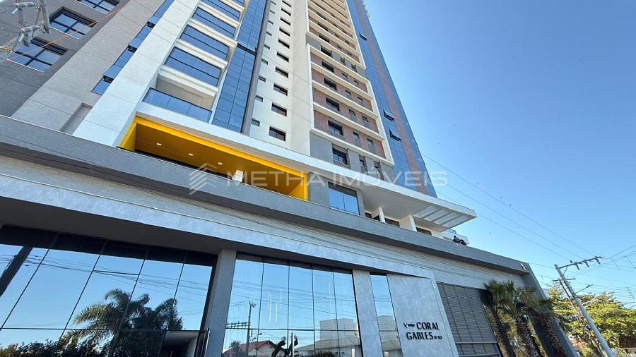 Apartamento � venda no Centro com 3 quartos 2