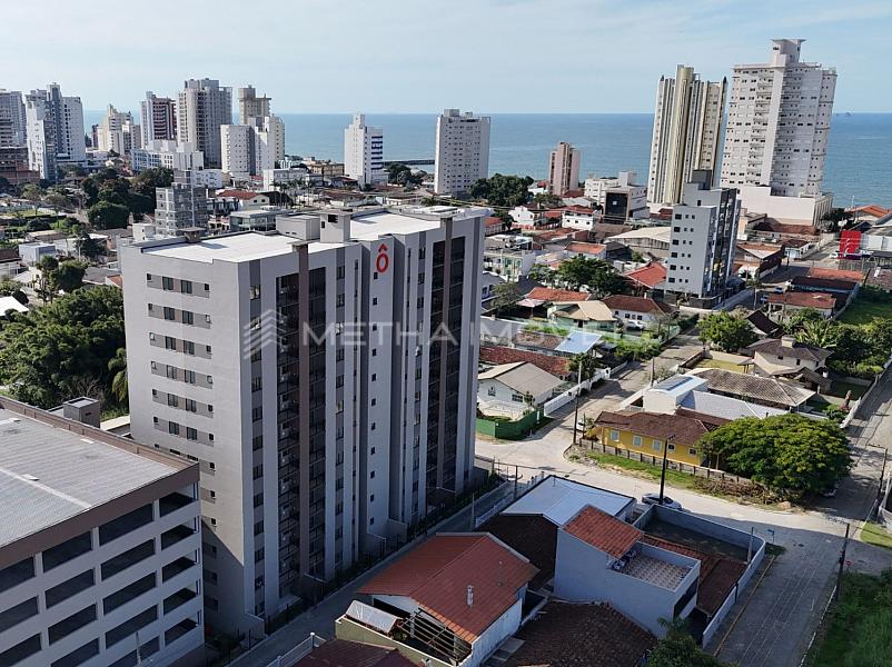 Apartamento � venda no Centro com 2 quartos 31