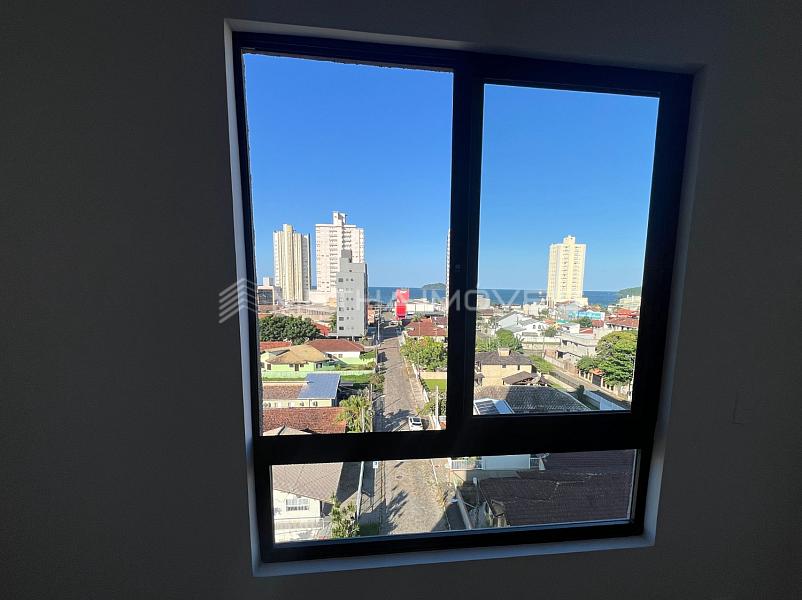 Apartamento � venda no Centro com 2 quartos 12