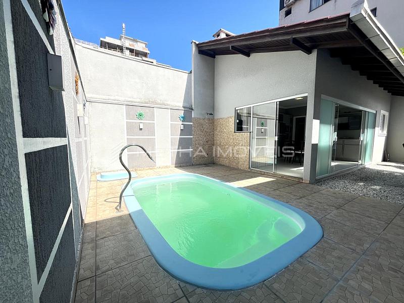 Casa com 3 quartos � venda no Itacolomi 24