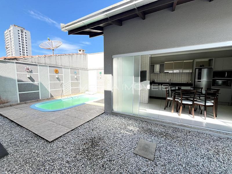 Casa com 3 quartos � venda no Itacolomi 23