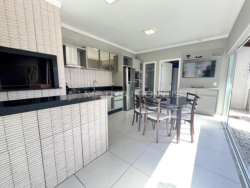 Casa com 3 quartos � venda no Itacolomi 26
