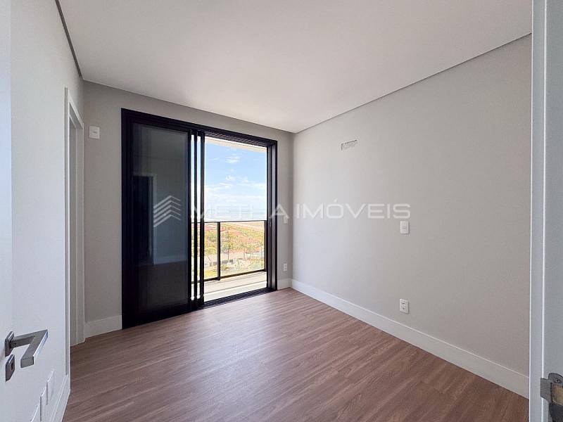 Apartamento � venda no Centro com 3 quartos 23