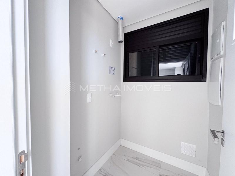 Apartamento � venda no Centro com 3 quartos 19