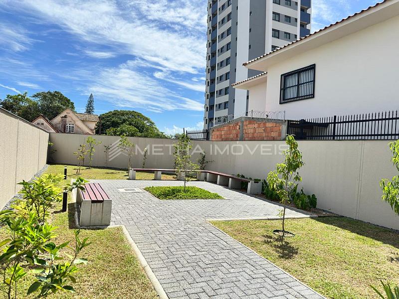 Apartamento � venda no Arma��o com 2 quartos 31