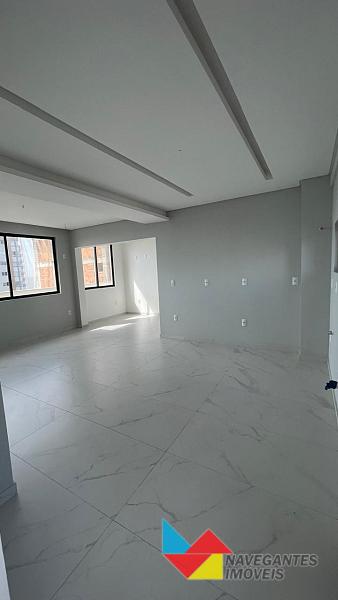 Apartamento cobertura no centro de Navegantes — foto 21