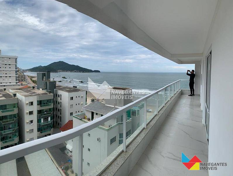 Apartamento Frente Mar com 3 Quartos, 103 M², à Venda — foto 4
