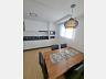 Apartamento mobiliado com 2 dormit�rios sendo 1 su�te a 200m do mar no Centro de Penha 6