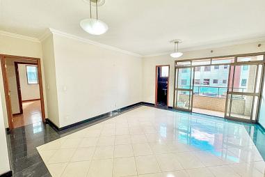 Apartamento com 4 quartos e elevador à venda no Liberdade