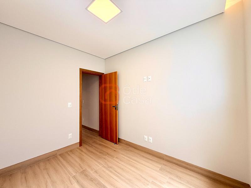 Casa linear com 3 quartos à venda no Santa Amélia — foto 25