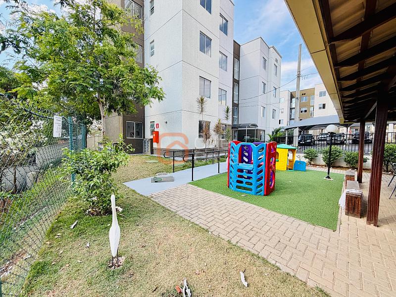 Apartamento com 2 quartos para loca��o no Trevo 1