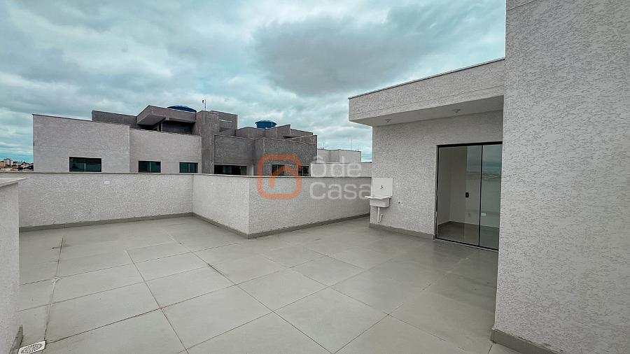 Cobertura com 3 quartos e elevador � venda no Santa Branca 1