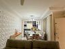 Casa triplex com 3 quartos e espa�o gourmet � venda no Castelo 44