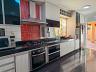 Casa triplex com 3 quartos e espa�o gourmet � venda no Castelo 53