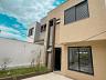Casa geminada com 3 quartos � venda no Santa Am�lia 1